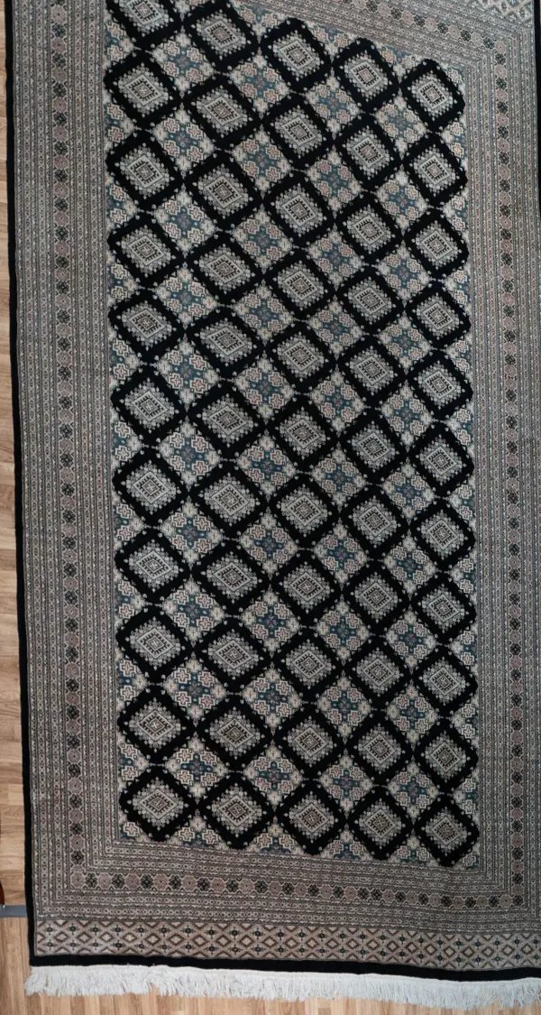 Bokhara Wool Silk Rug 9'x12'
