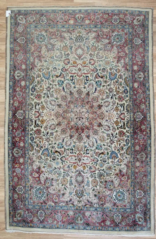 Sarouk Wool Silk Rug 4'x6'