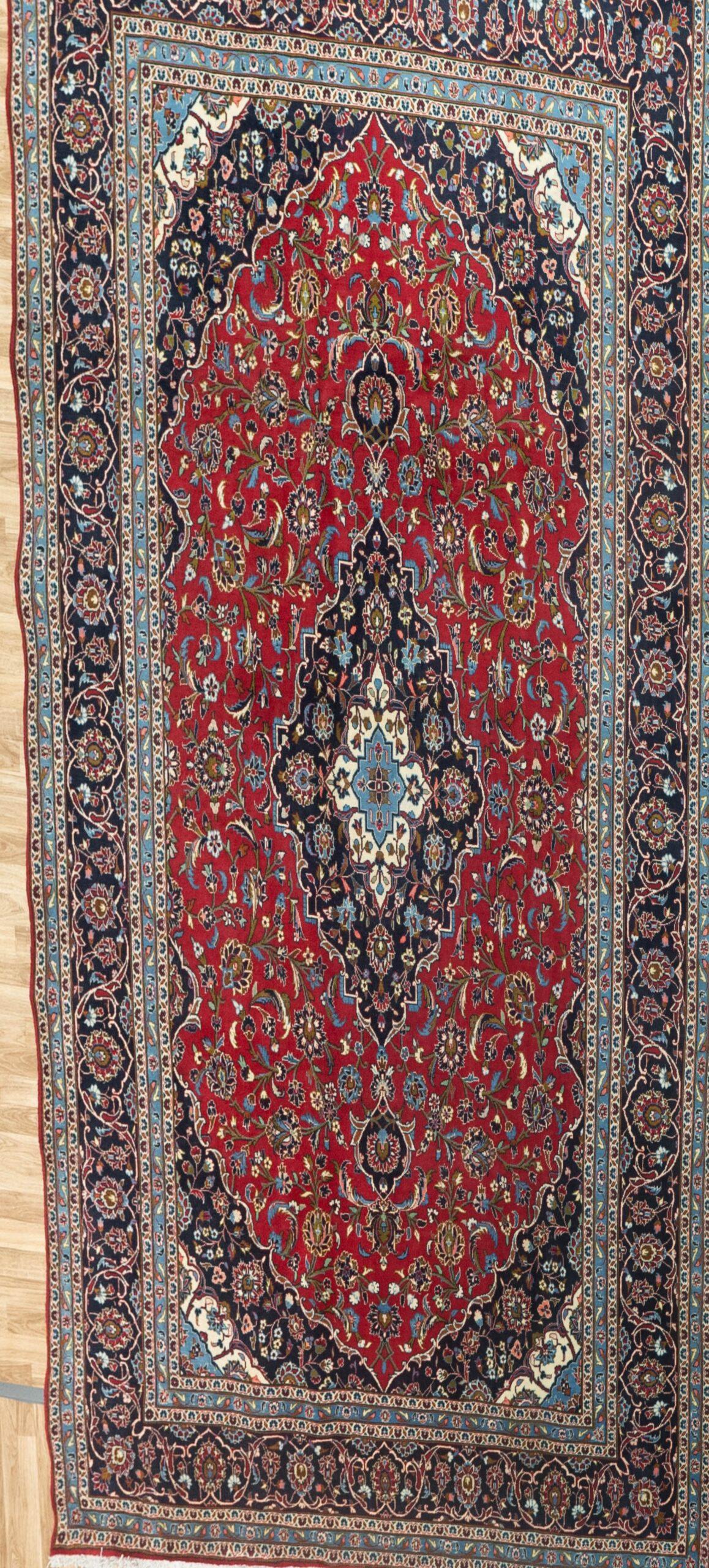 Kashan Wool rug 8.1'x11.10'