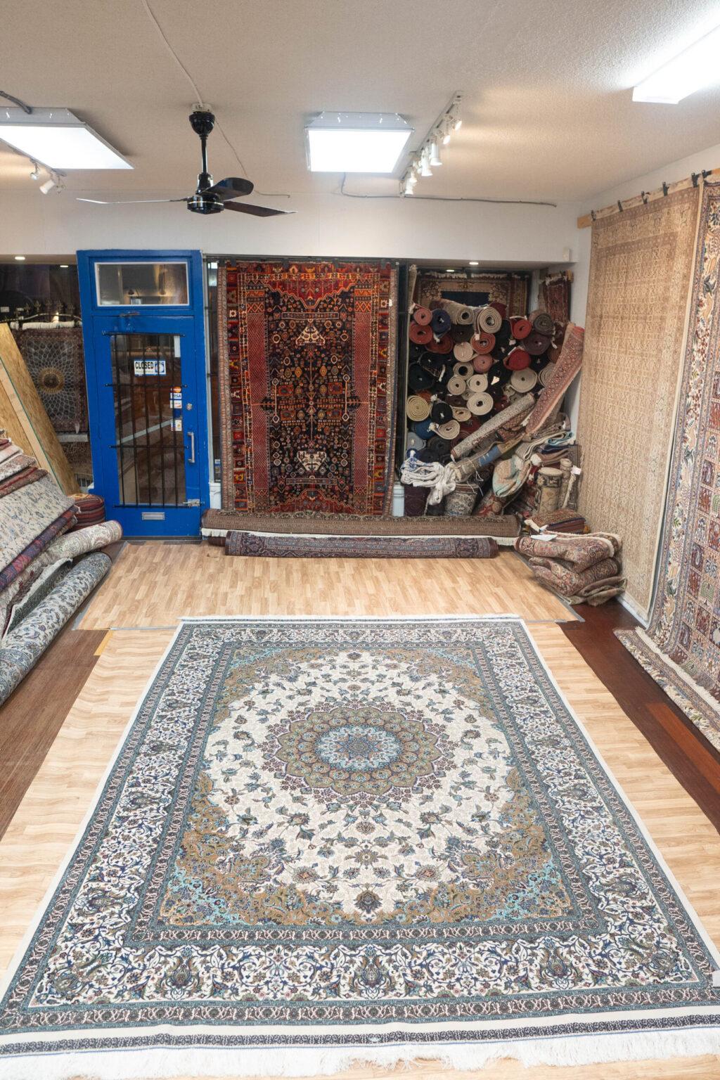 Qum Design Silk Rug 8.2'x11.4' View 4