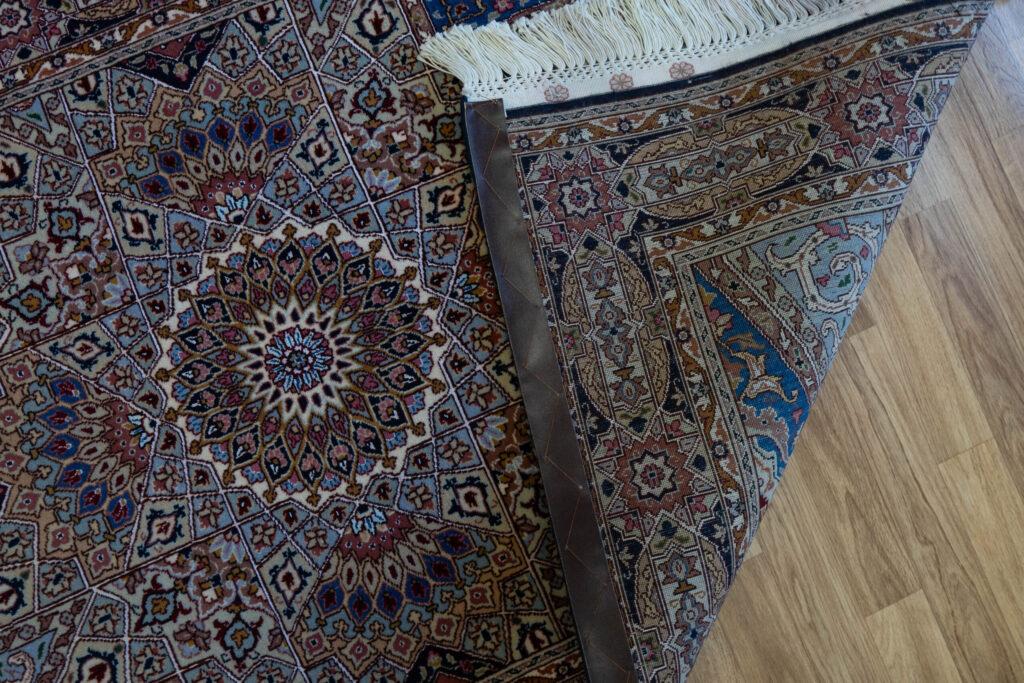 Tabriz Wool Silk Rug 3.4'x5' View 4