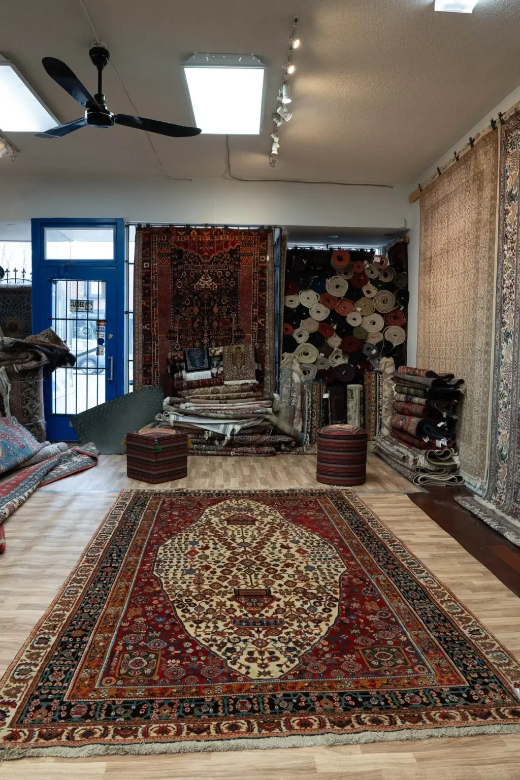 Qashqai Wool Rug 6.8x9.8 View 2