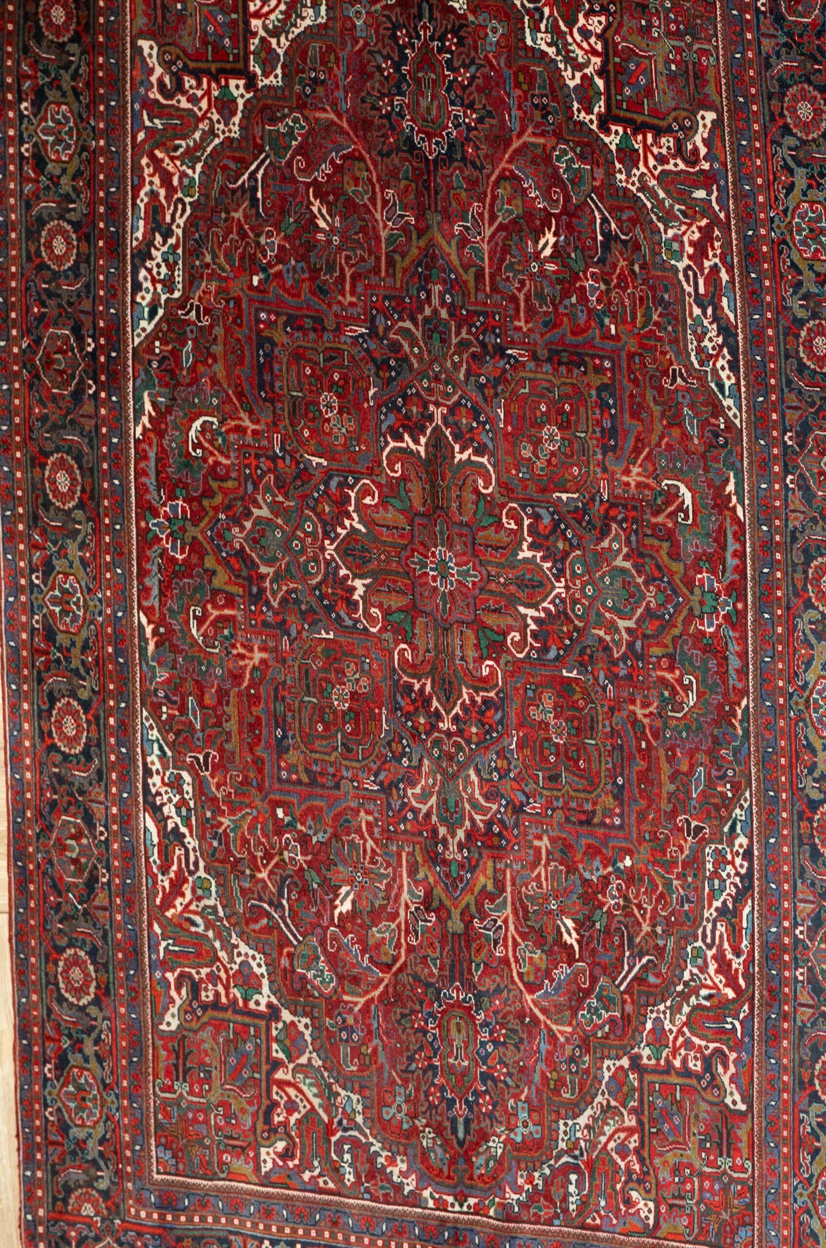 Heriz Rug 11.0x8.0