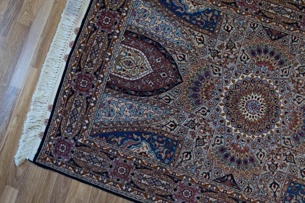 Tabriz Wool Silk Rug 3.4'x5' View 3