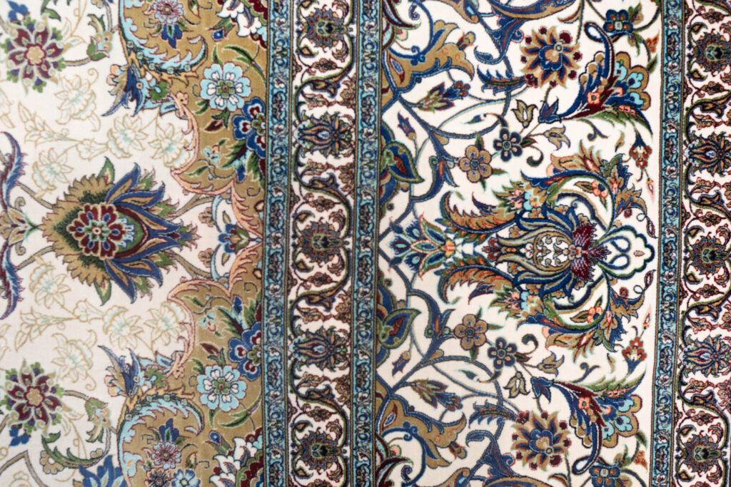 Qum Design Silk Rug 8.2'x11.4' View 6