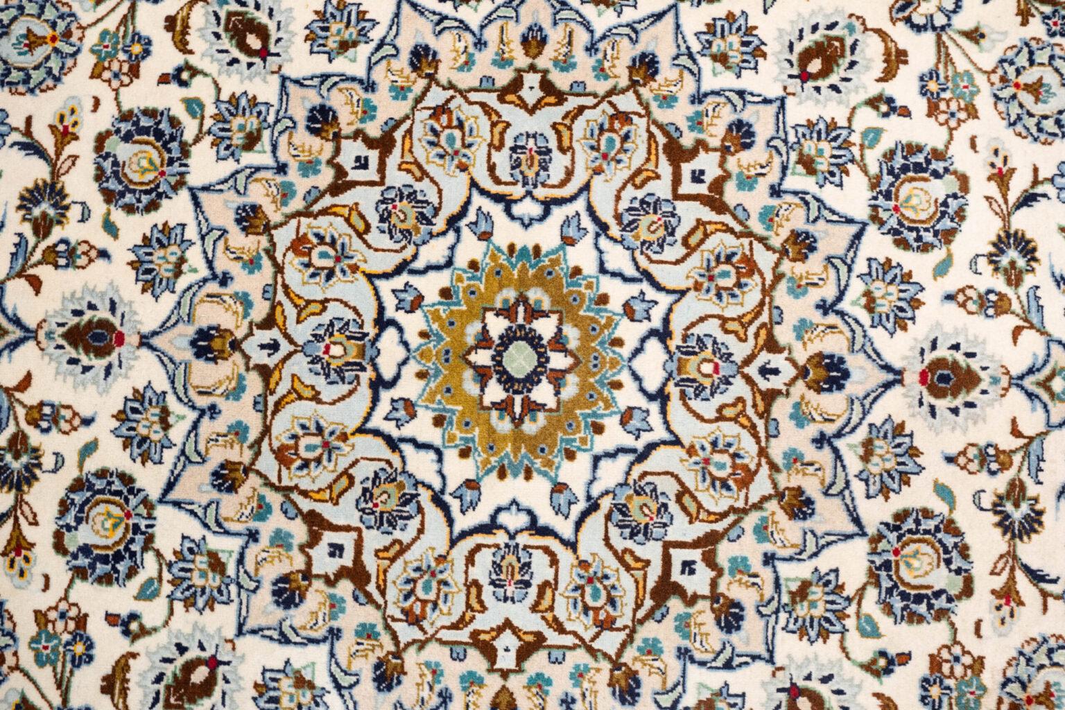 Kashan Rug 8.3x11.4 View 3