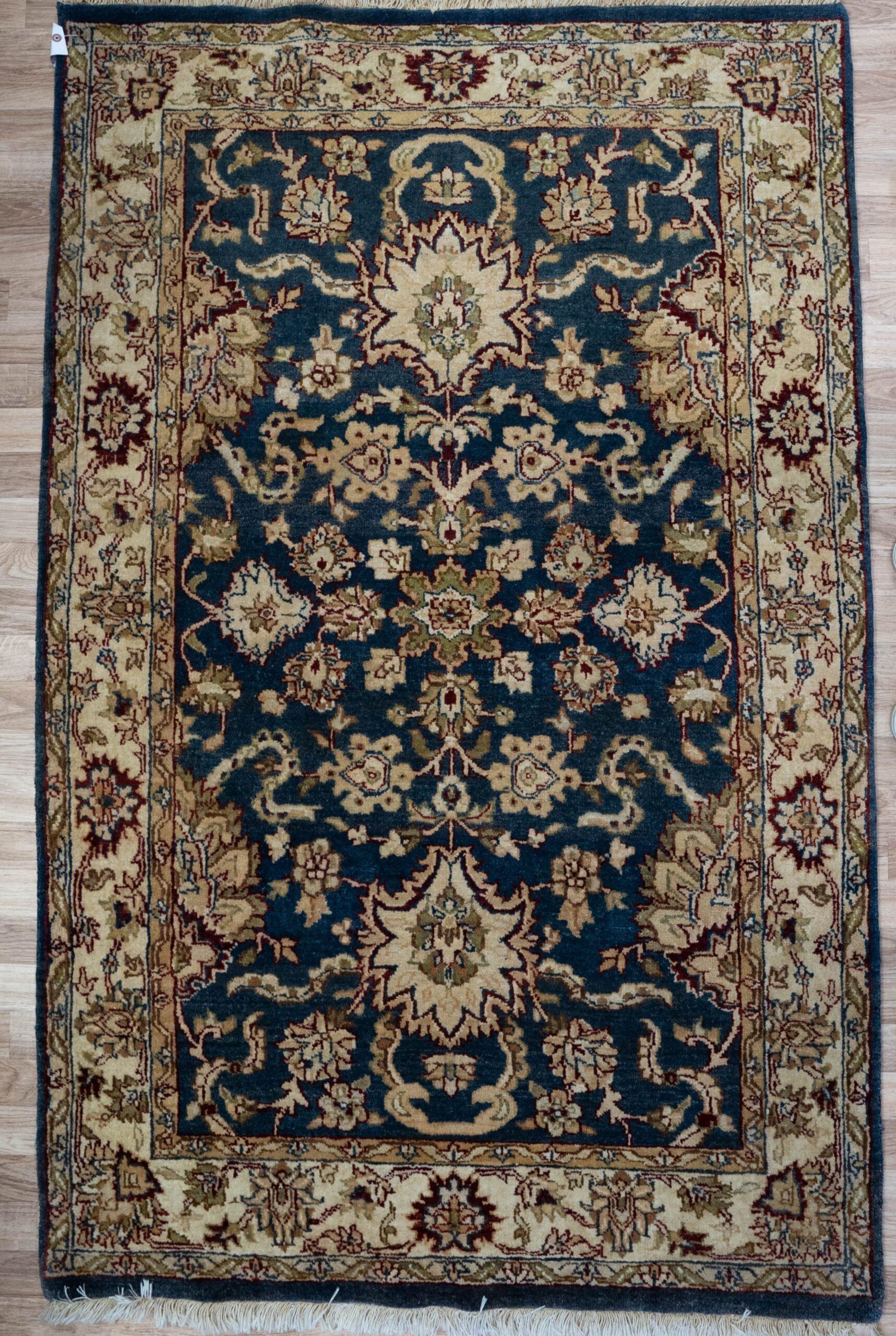Kashan Wool Rug 4'x6' View 1