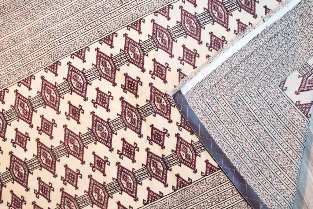 Turkmen Silk Rug 4.1'x6' View 5