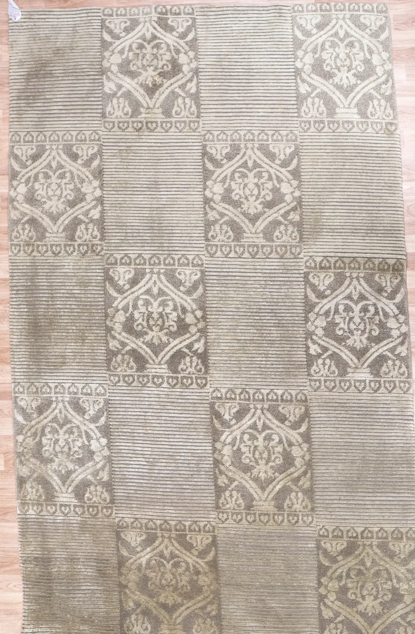 Tibet Wool Rug 8.0 x 5.1'