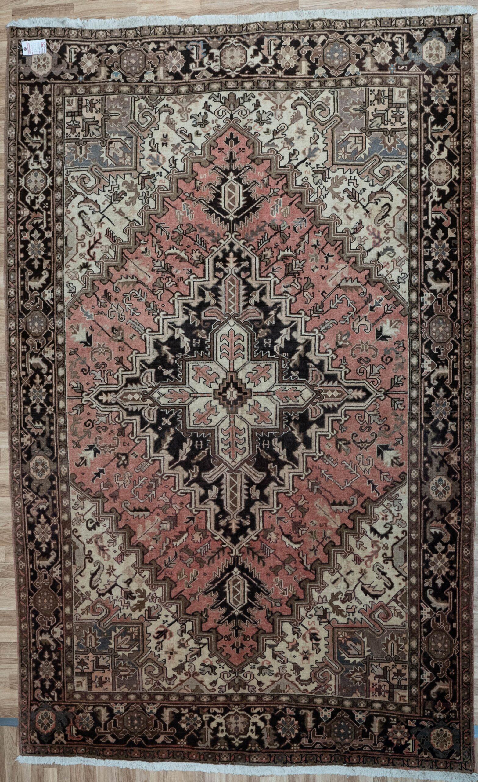 Heriz Wool Rug 6.9'x9.9'