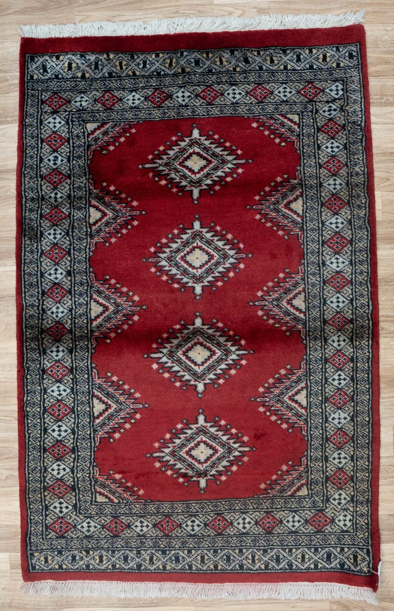 Bokhara Wool Rug 2.8x4.3