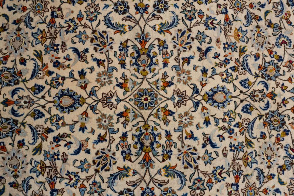 Kashan Wool Rug 6.6'x9.6' View 3