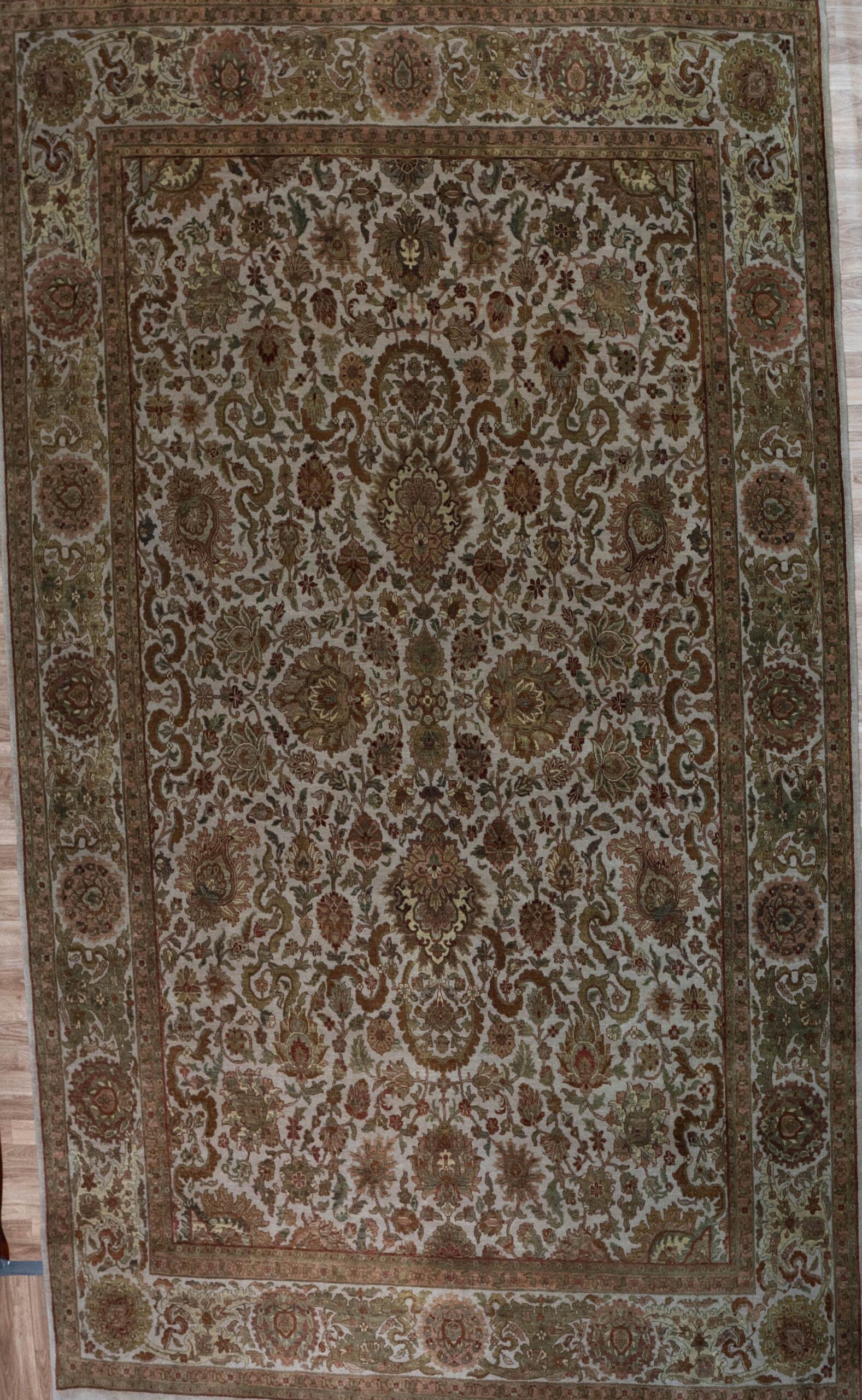 Moud Wool Pile Rug 9'x12' View 1