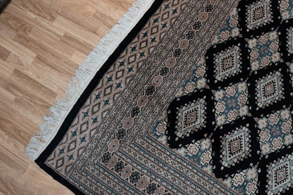 Bokhara Wool Silk Rug 9'x12' View 4