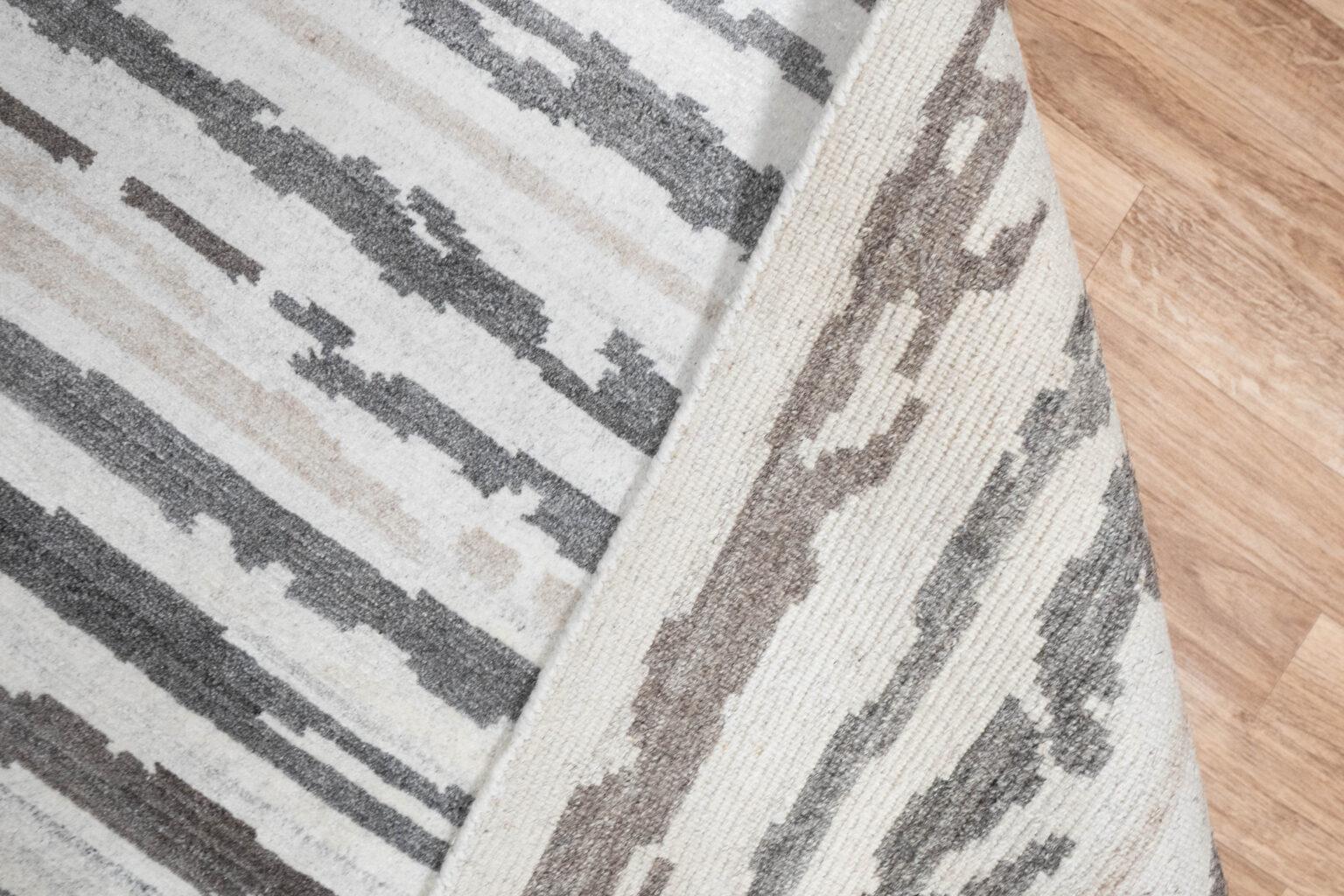 Tibet Wool Silk Rug 6 x 8' View 2