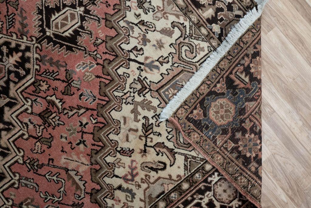 Heriz Wool Rug 6.9'x9.9' View 3