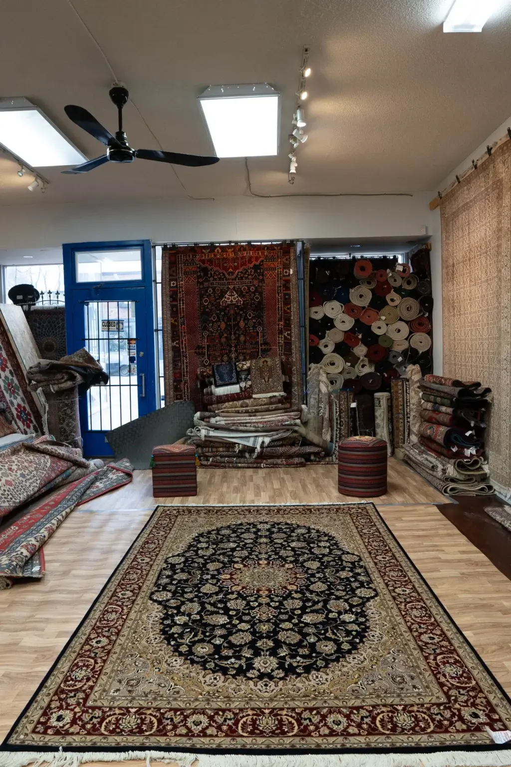 Tabriz Wool Rug 6.0 x 9.0' View 4