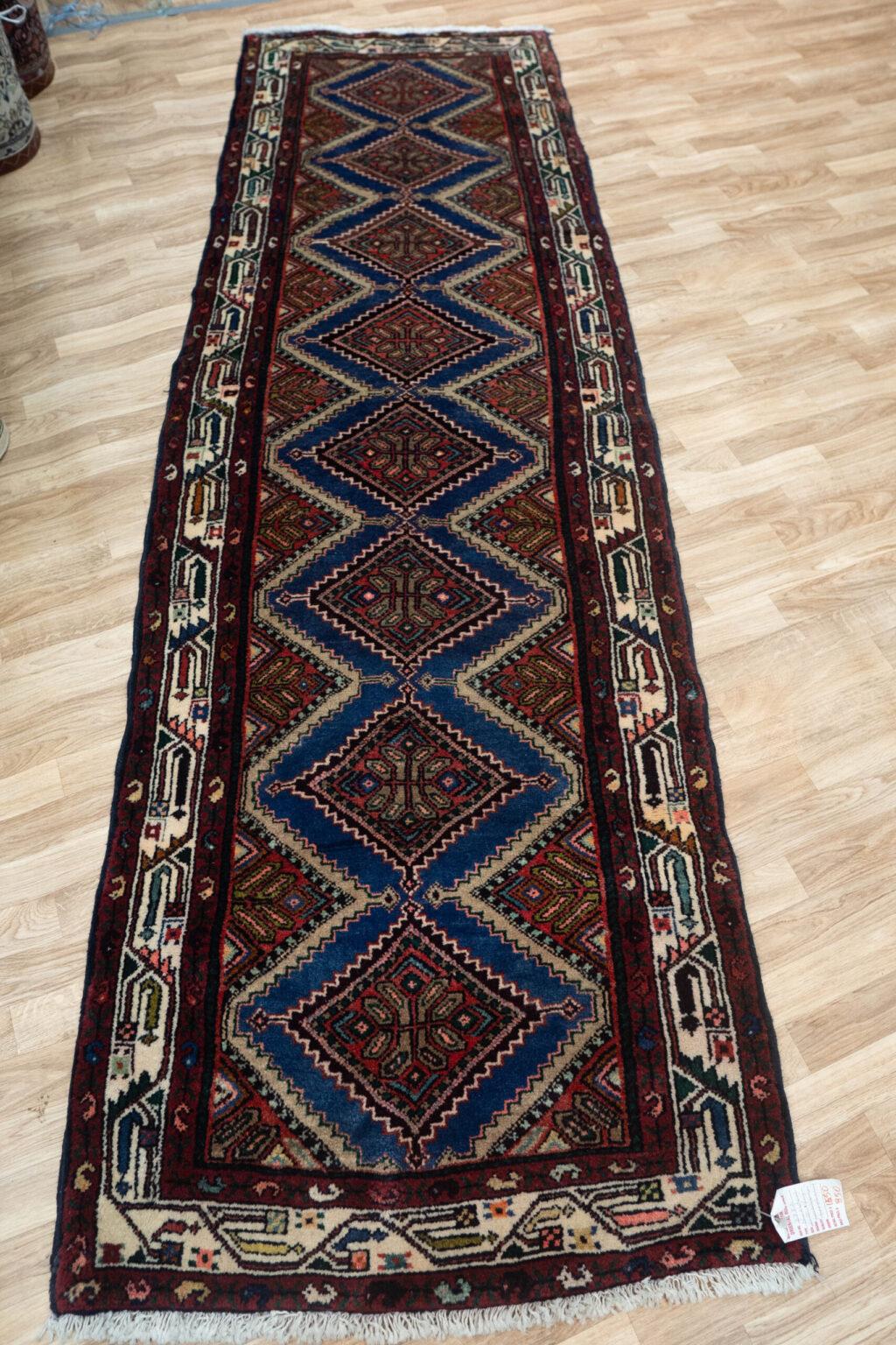 Hamadan Wool Runner 2.10'x9.5' View 1