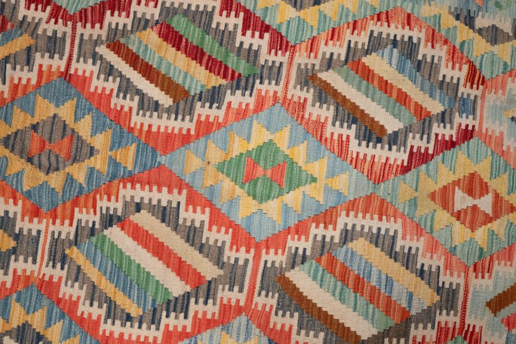 Kilim Rug 5.8x8.3 View 2