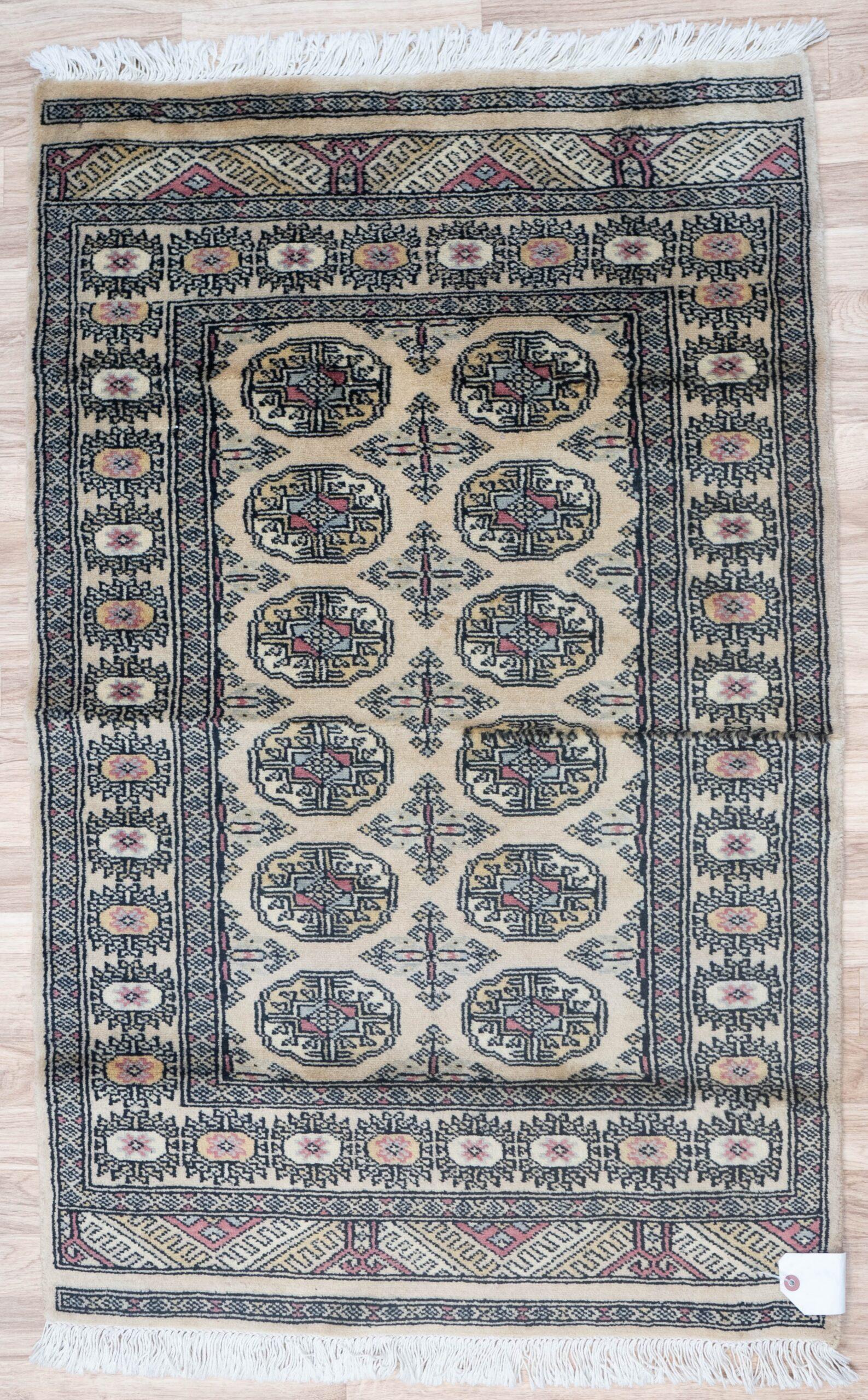 Bokhara Wool Rug 2.6x4.4