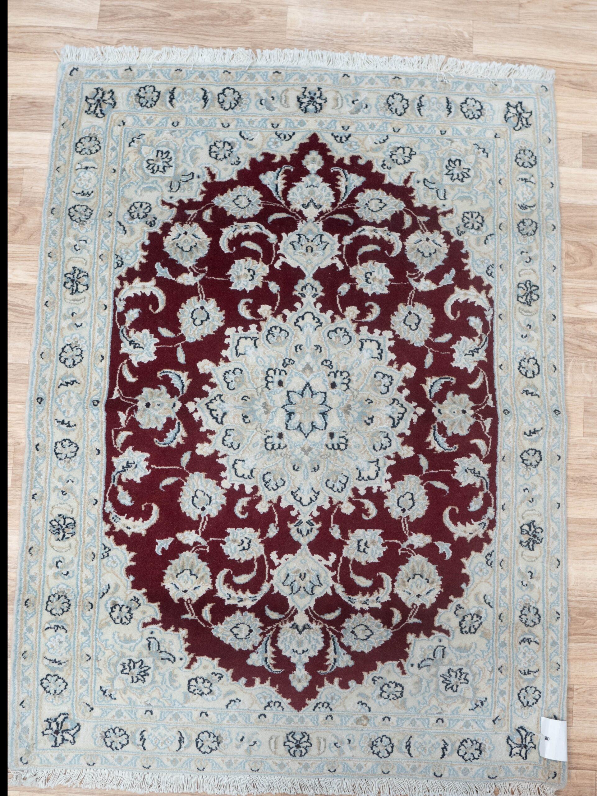 Nain Wool Rug 2.6x4.1