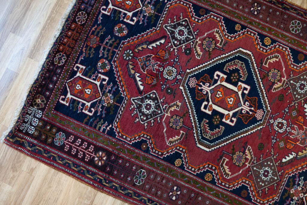 Qashqai Wool Rug 3.2'x5.2' View 3