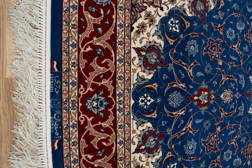 Isfahan Wool Silk Rug 3.10'x5.11' View 4