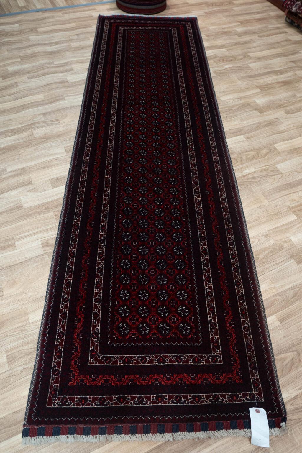 Turkmen Runner 2.8'x9.8' View 1