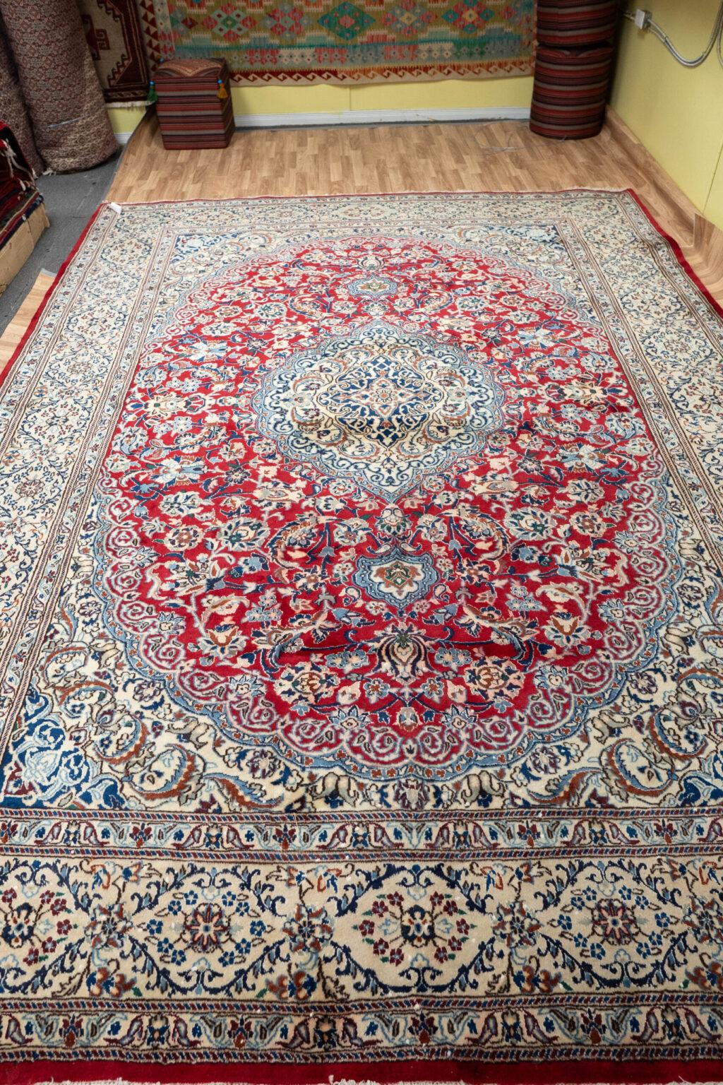 Nain Rug 9.6x12.6 View 5