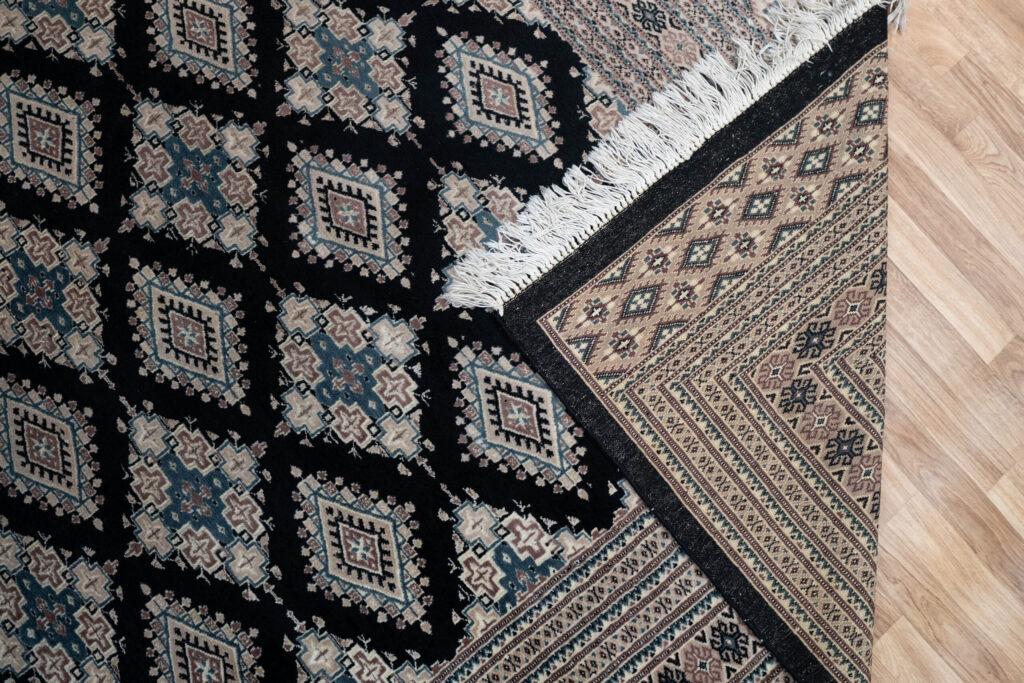 Bokhara Wool Silk Rug 9'x12' View 6