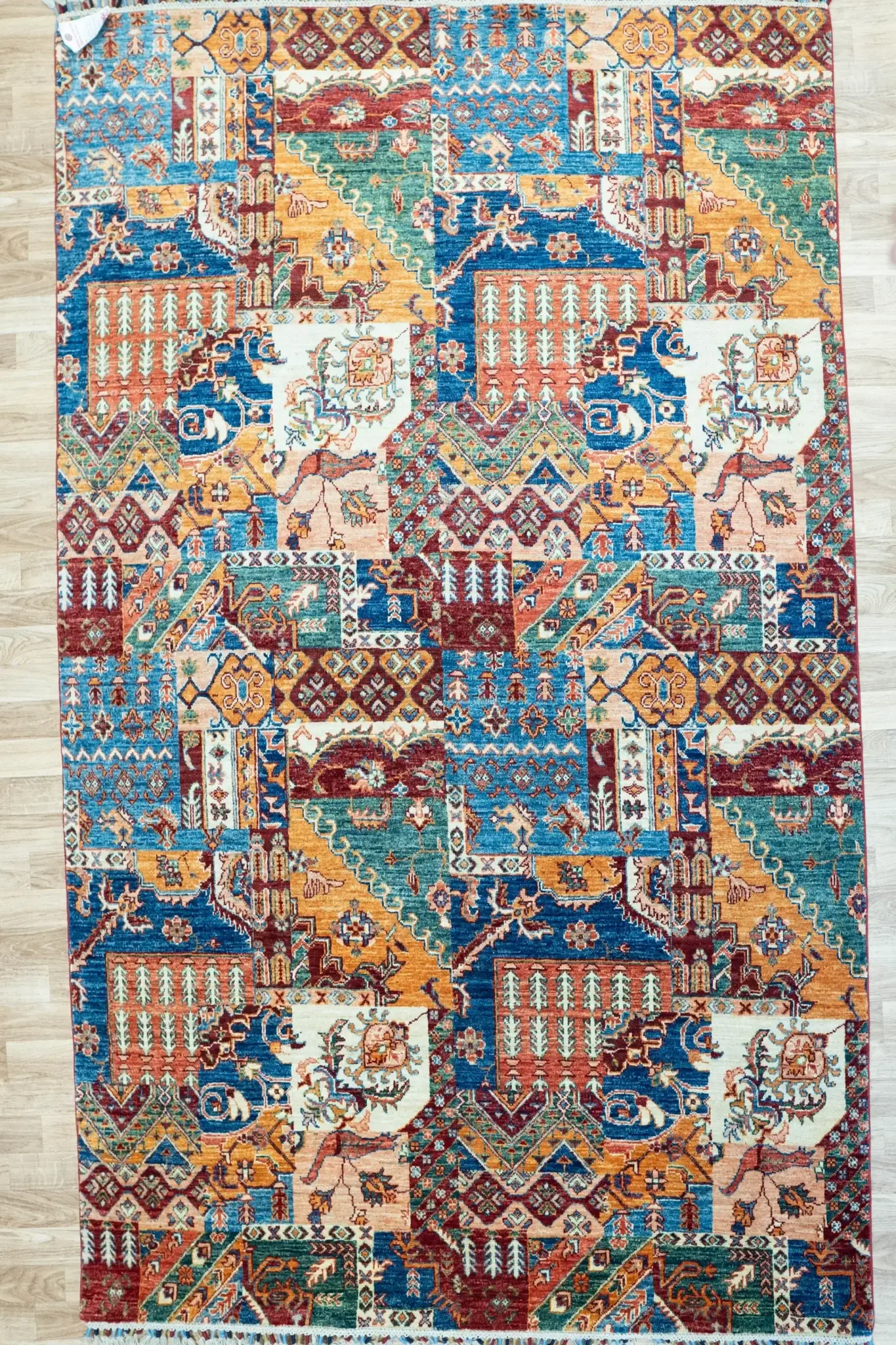 Khorjin Wool Rug 7.7 x 5.5'