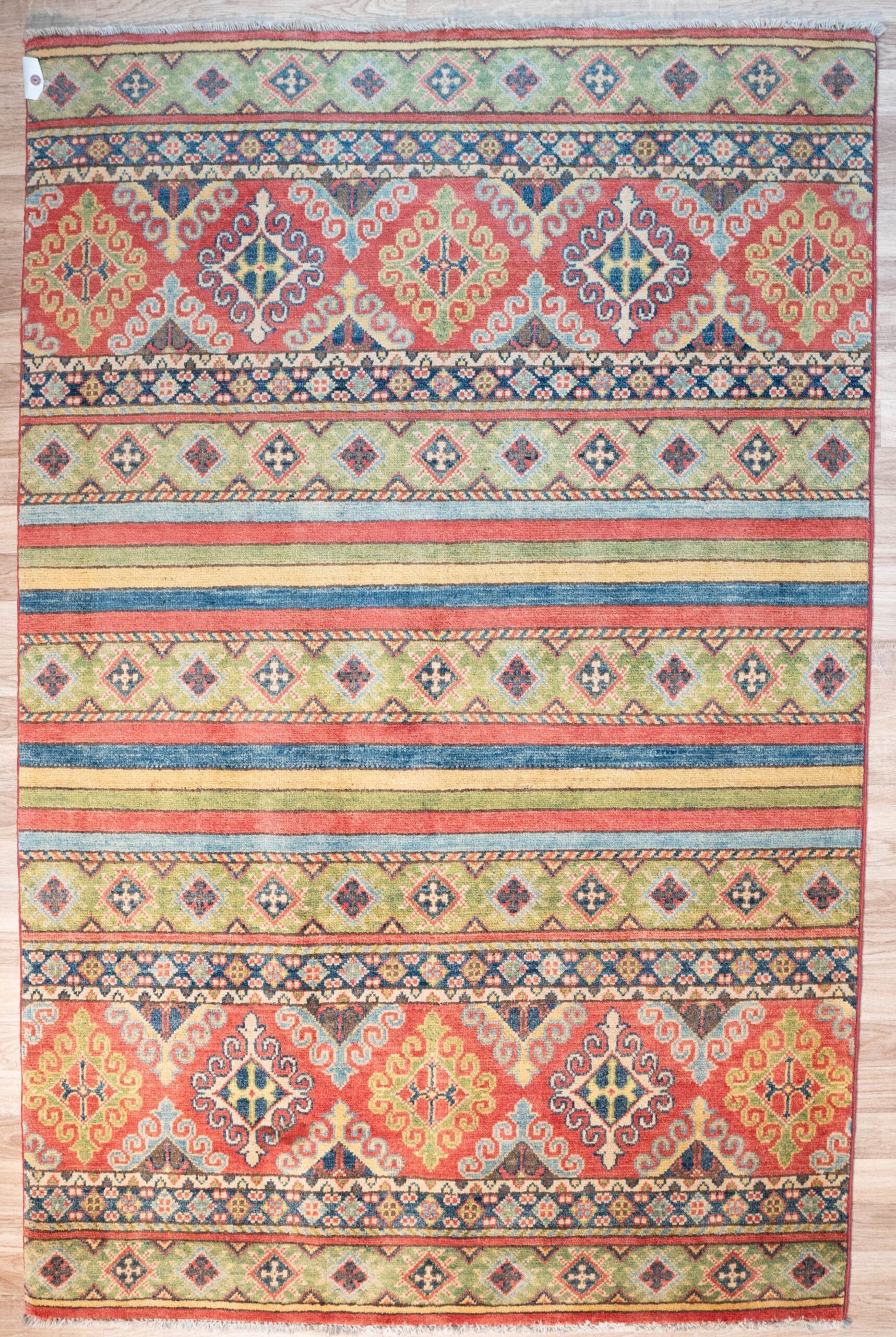 Kazak Wool pile rug 4'x5.10'