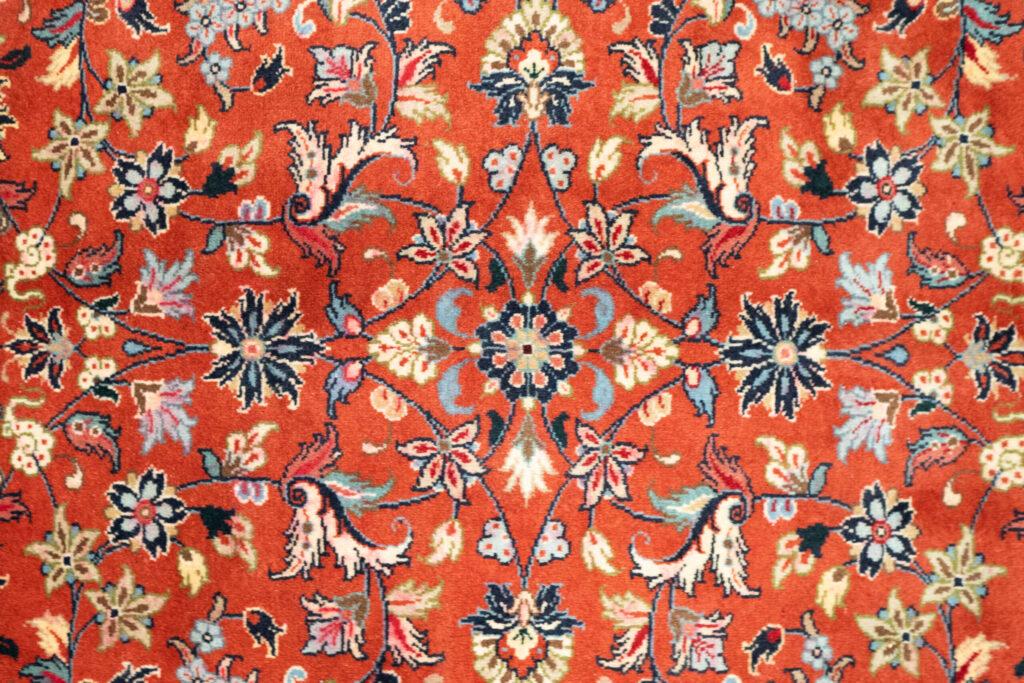 Sarouk Wool Rug 6.8x9.8 View 1