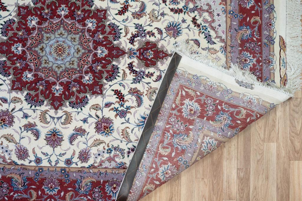 Tabriz Wool Silk Rug 5'x7' View 4