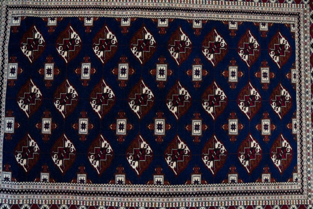 Turkmen Silk Base Rug 4.1'x5.8' View 2