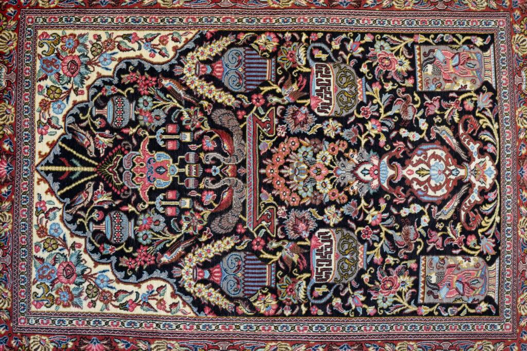Qum Design Kurk Wool Rug 3'x5' View 2