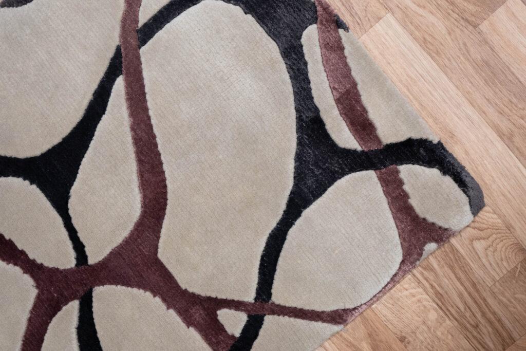 Tibet Rug 2.0x3.0 View 2