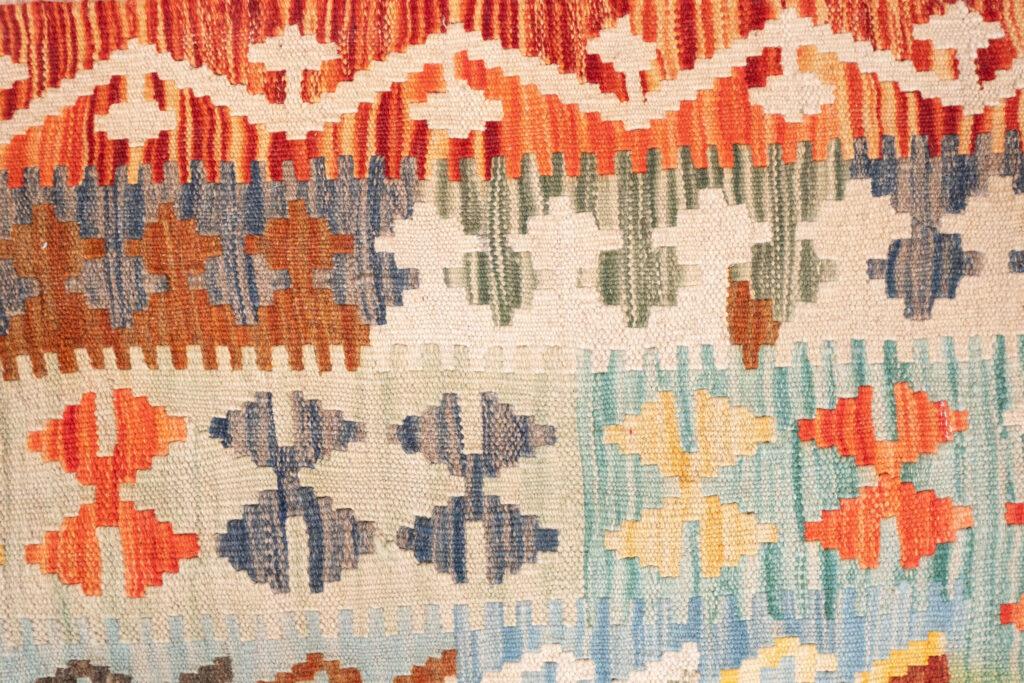 Kilim Rug 5.8x8.3 View 3