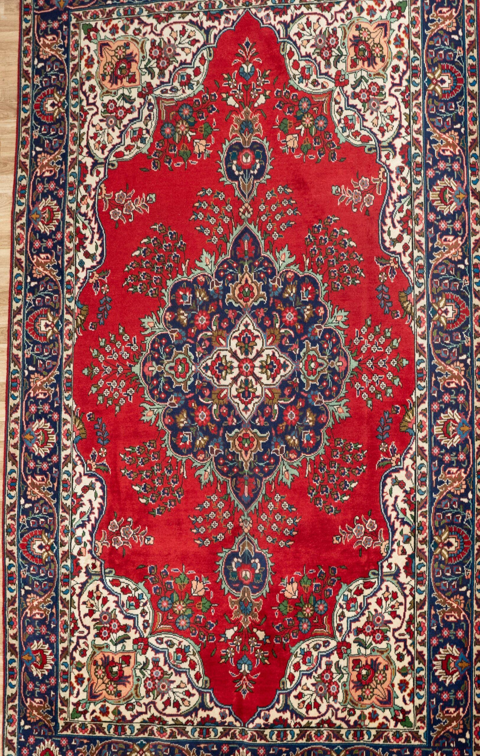 Tabriz Wool Rug 9.8x6.9 View 3
