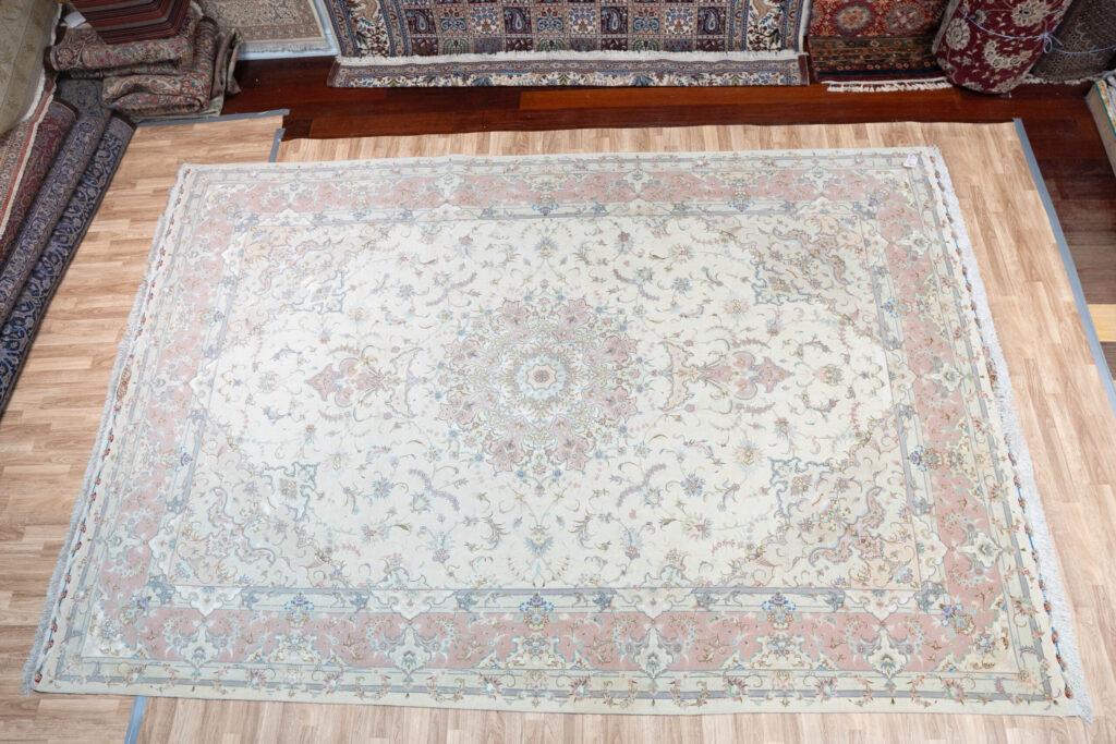 Tabriz Silk Rug 8.5'x11.6' View 1