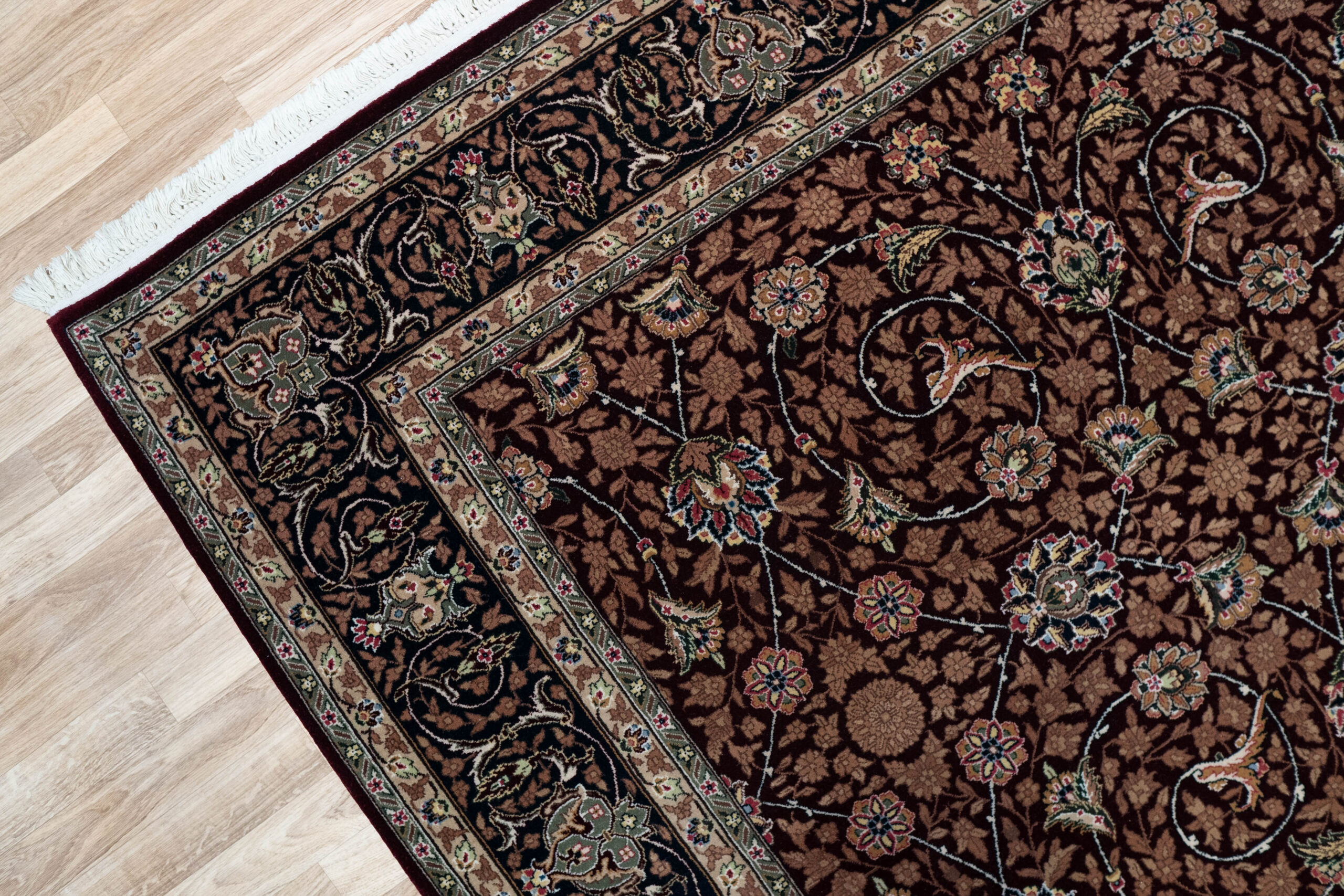 Tabriz Rug 6'x9' View 2